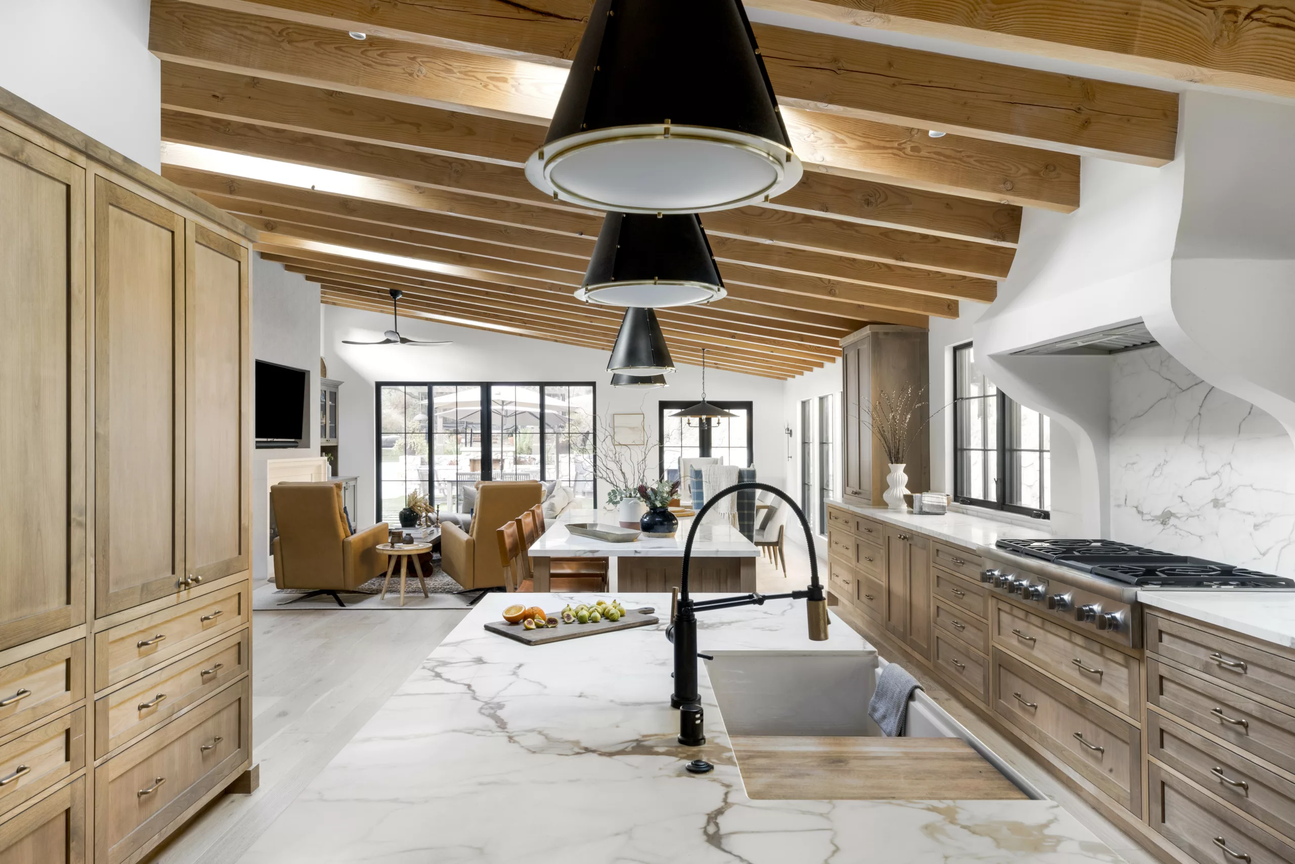 Courtney Thomas Design | At Home Photoshoot